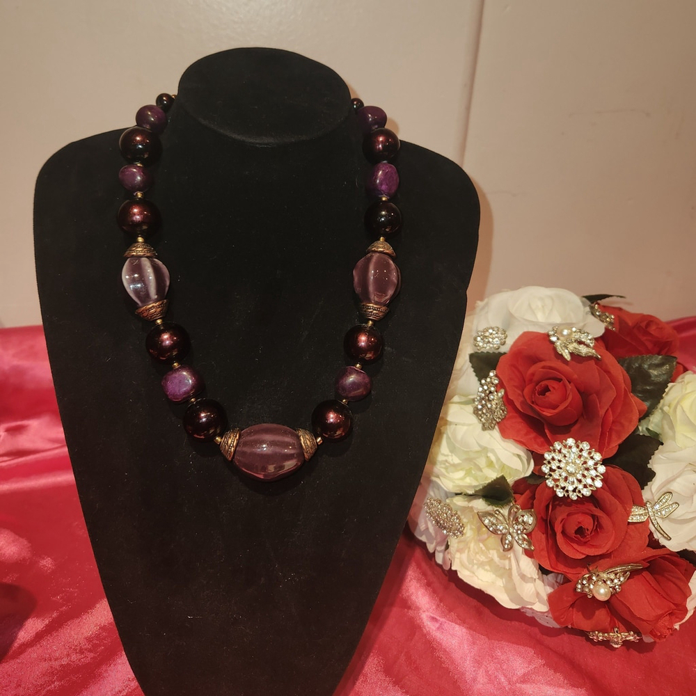 JS Vintage Chunky Beaded & Brass Necklace